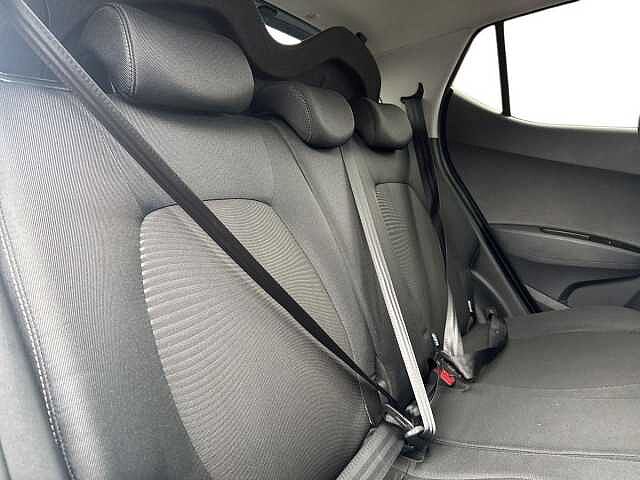 Hyundai i10 1.2 Premium SE 5dr Auto