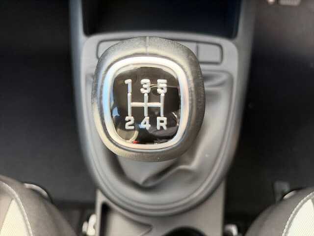 Hyundai i10 1.2 MPi SE Connect 5dr