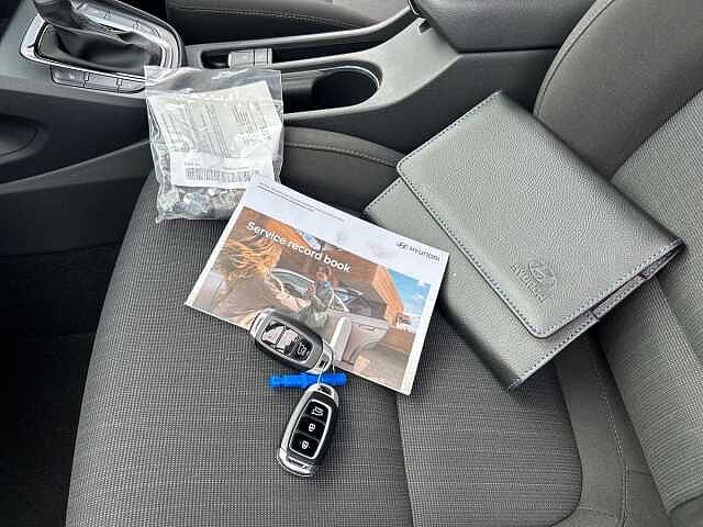 Hyundai Kona 1.6 GDi Hybrid Premium 5dr DCT