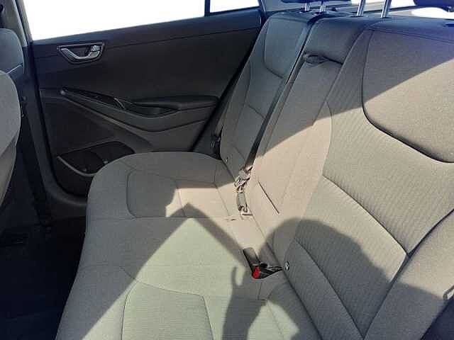 Hyundai Ioniq 1.6 GDi Hybrid Premium 5dr DCT