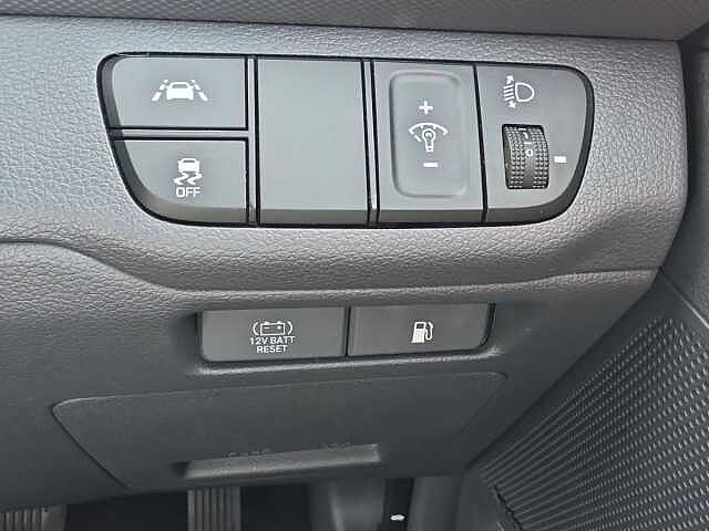 Hyundai Ioniq 1.6 GDi Hybrid Premium 5dr DCT